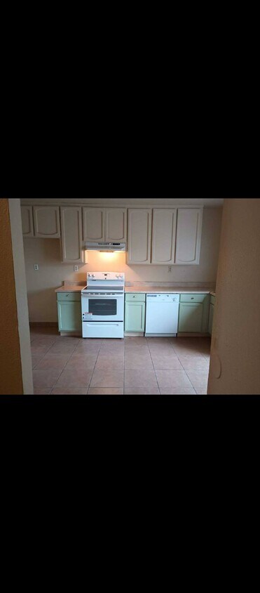 Foto principal - 2112 Sharon Way