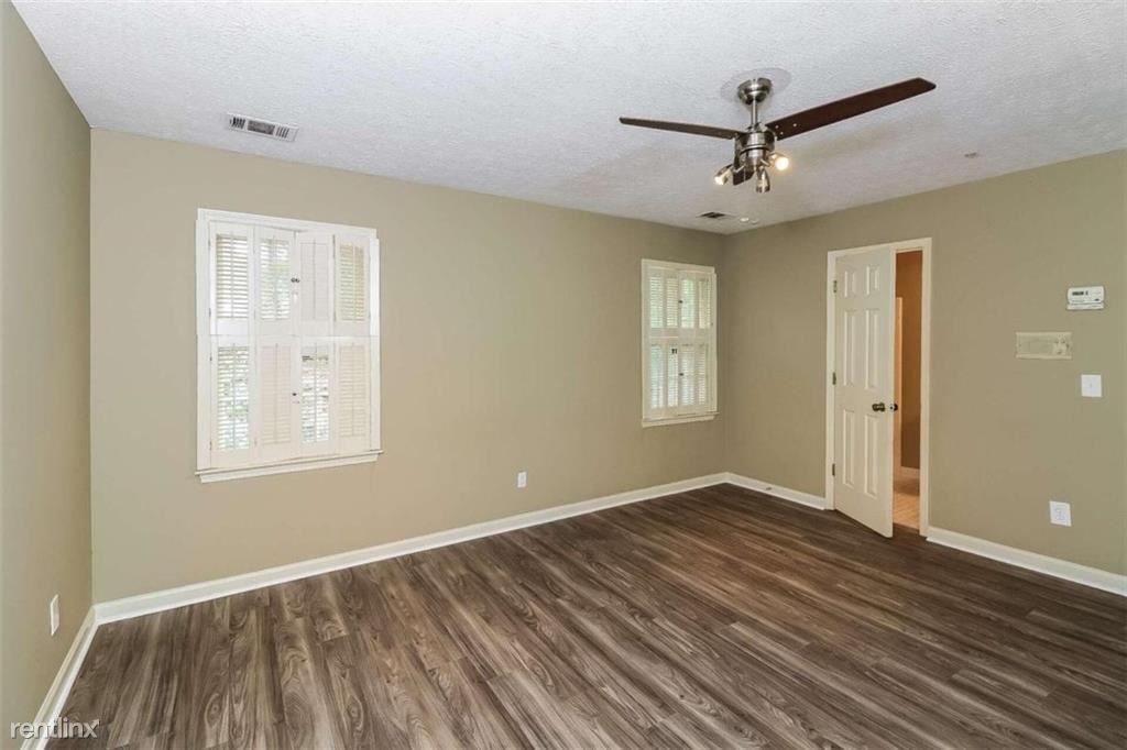 Building Photo - 3 br, 2 bath House - 782 Spring Leaf Court