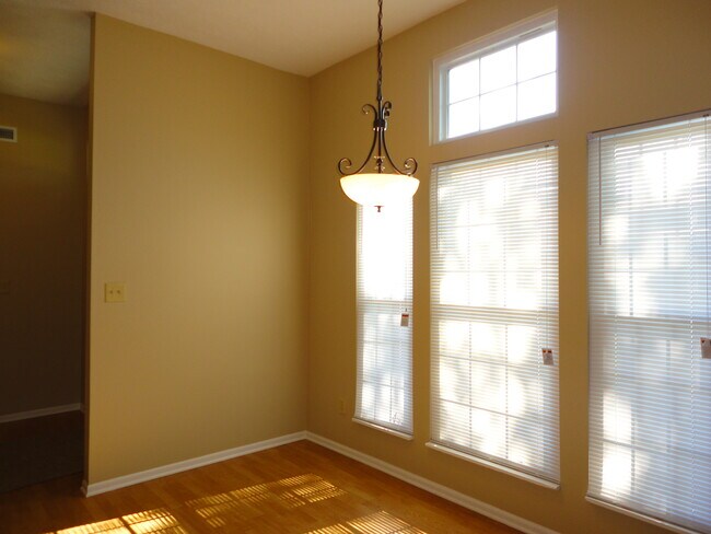 Building Photo - 6034 Macbeth Way