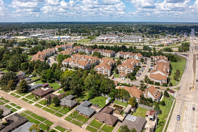 Aerial Photo - Regent Apartment Homes