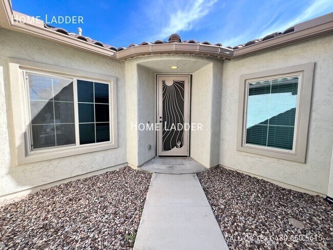 Foto del edificio - 5736 W Heritage Ct