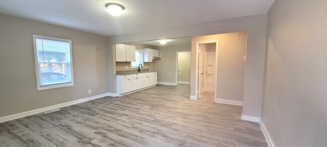 Foto del edificio - 2404 Williams Ave