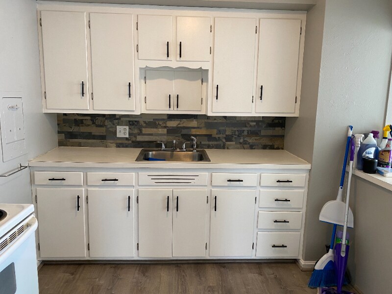 Foto principal - 3433 Douglas Rd