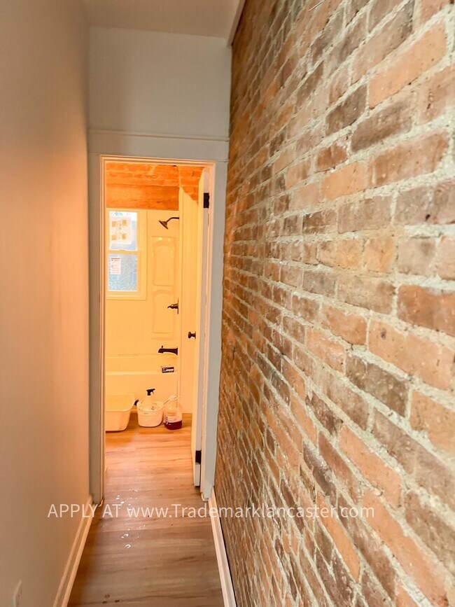 Foto del edificio - 417 Hillside Ave