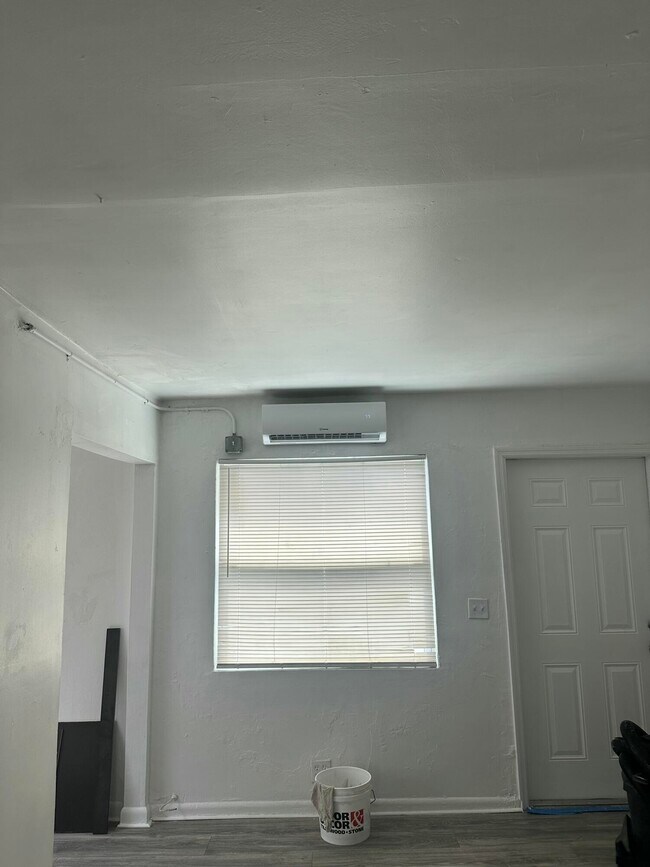 Foto del edificio - 815 4th St