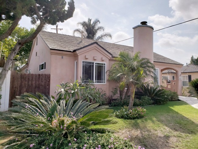 Building Photo - 5510 E Monlaco Rd