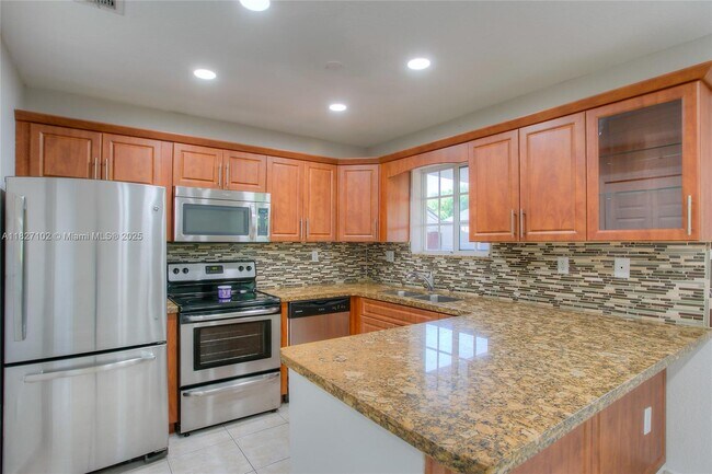 Foto del edificio - 9332 NW 114th Terrace