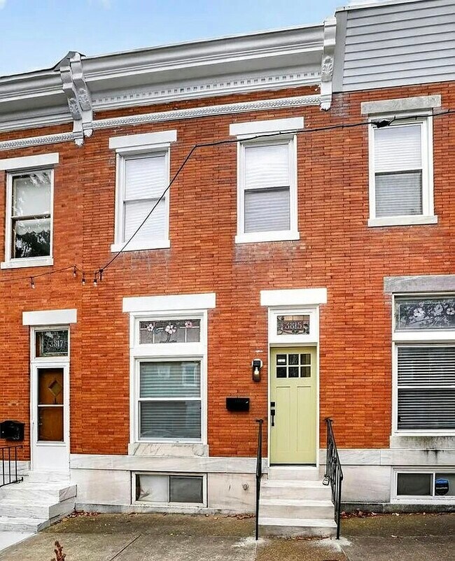 Foto del edificio - 3815 Foster Ave