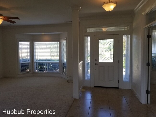 Building Photo - 4 br, 2 bath House - 9820 Destiny Dr.
