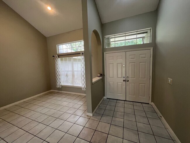 Foto del edificio - 3801 Donna Lynn Ln
