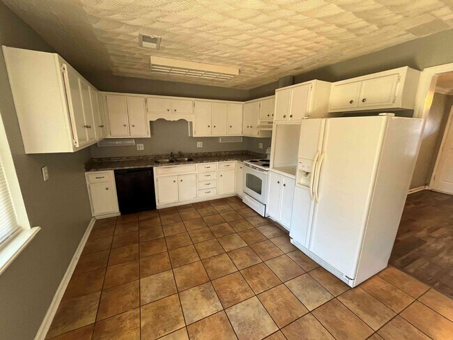 Foto del edificio - 3005 Sumac Rd SW