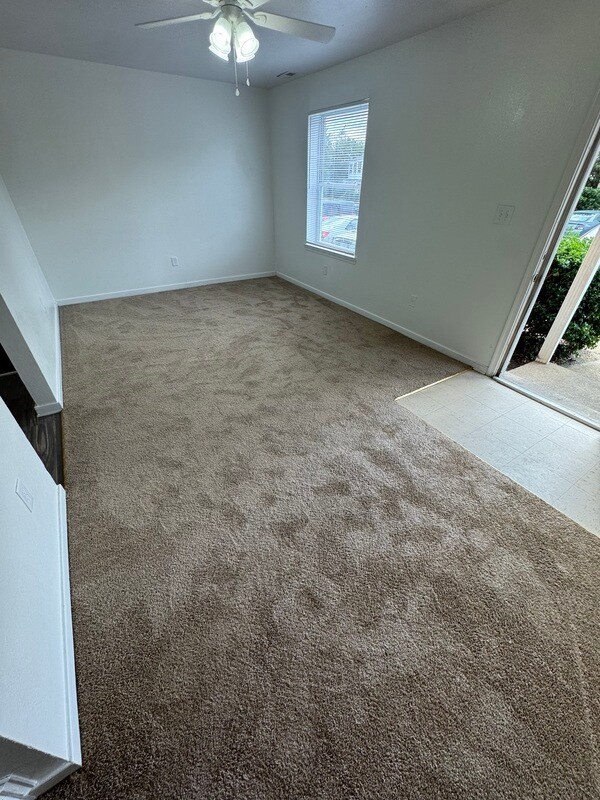 Photo - 3514 E Richmond Rd Townhome