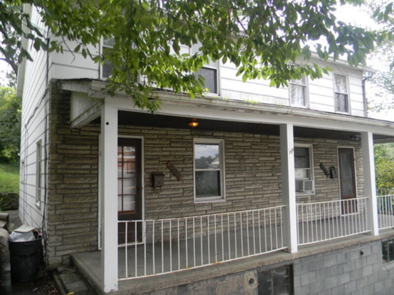 4462 4th St Unit Apt 2, Bethel Park, PA 15102 Condo for Rent in