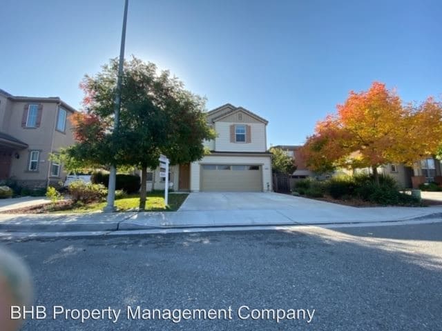Building Photo - 16948 Cory Dr