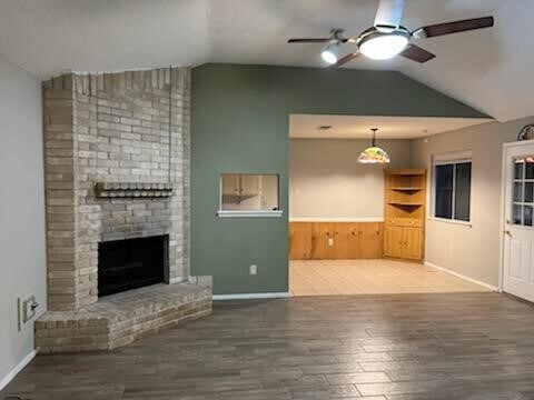 Foto del edificio - 2327 Goldring Ln