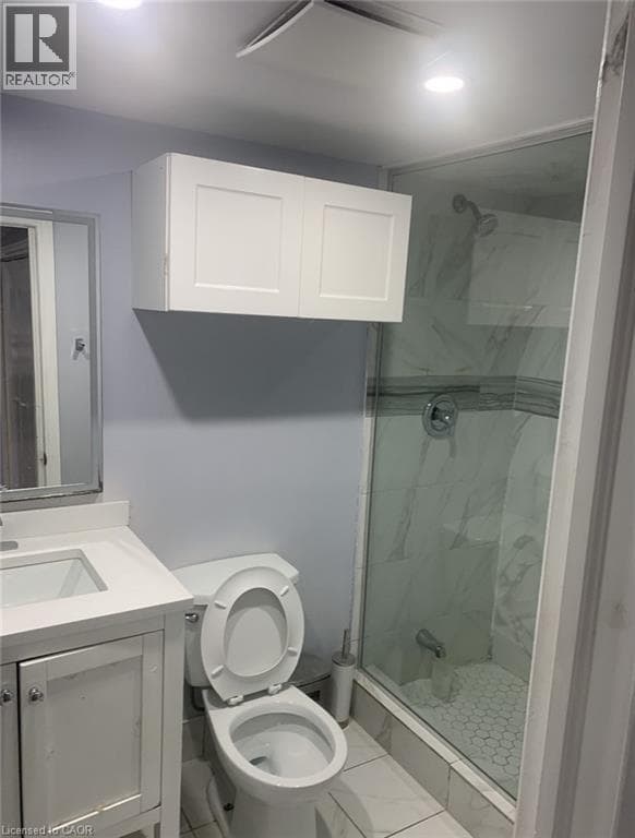 Building Photo - 560 Stonehenge Dr