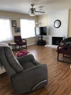 Foto del edificio - 6112 Winslow Dr