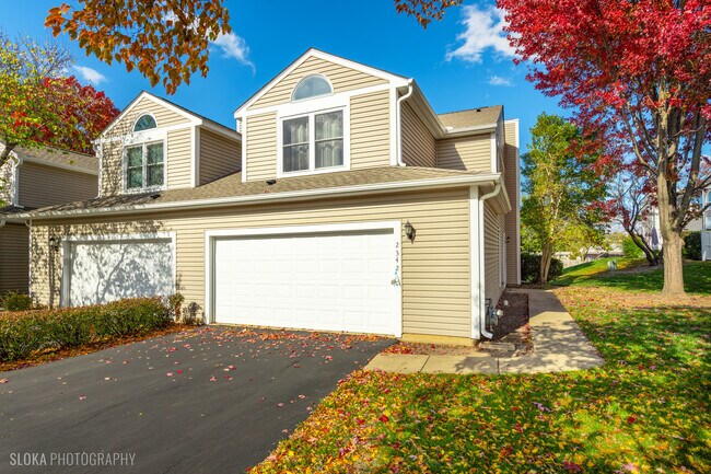 Building Photo - 2342 Hamilton Pl