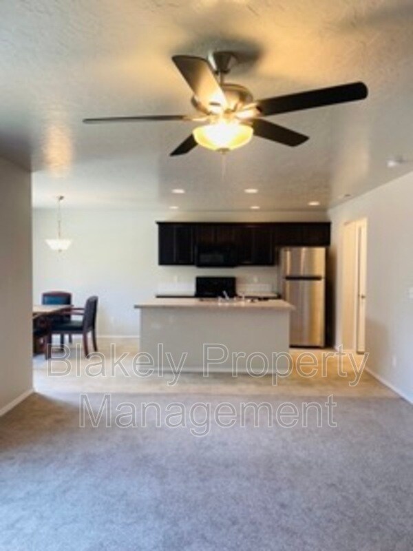 Foto del edificio - 13513 Palm Beach Dr