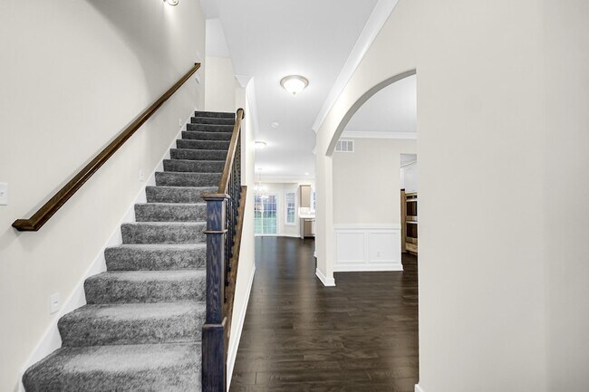 Foto del edificio - 2111 Easton Park Dr