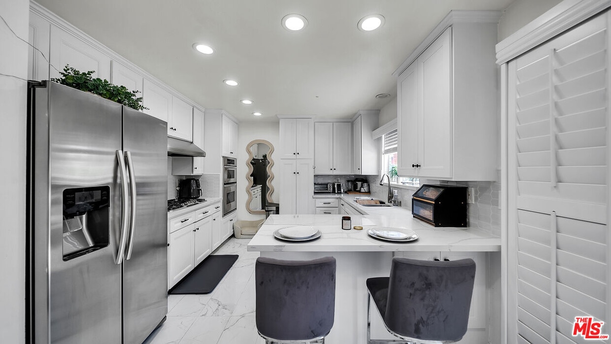 Foto principal - 22736 Cavalier St