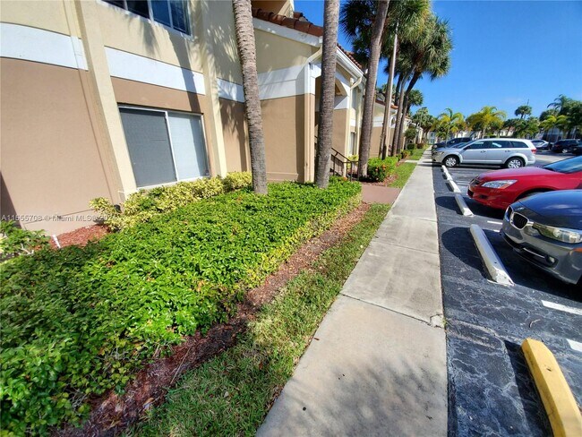 Foto del edificio - 815 Boynton Beach Blvd
