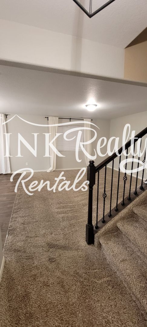 Photo - 9527 Desert Lily Cir House