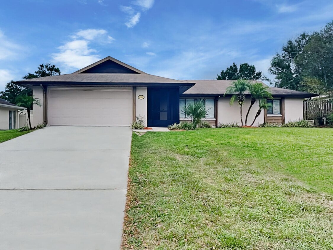 Foto principal - 2241 Evangelina Ave