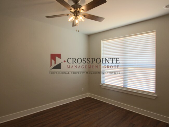 Foto del edificio - Luxury 3 Bedroom 2 Bath Townhomes in Bullard ISD!