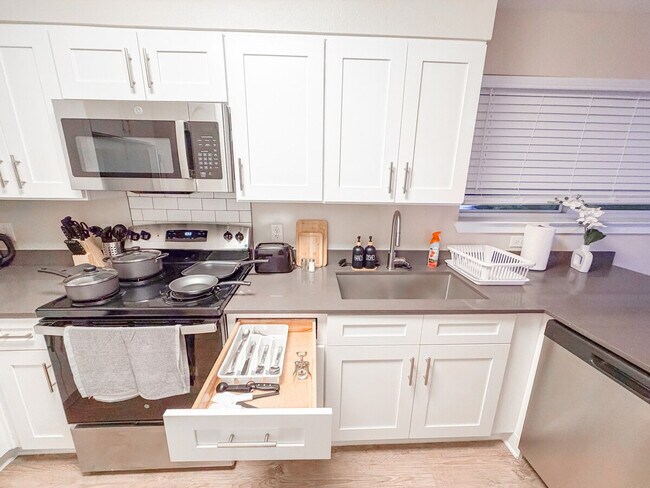 Foto del edificio - 1450 N Hwy 360