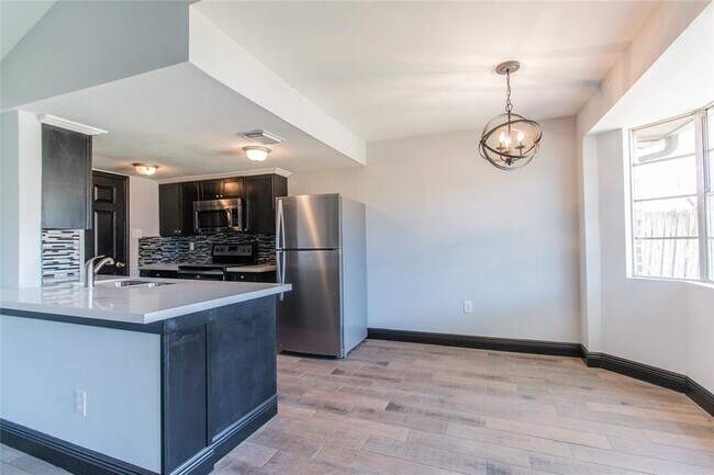 Foto del edificio - 19326 Leafwood Ln