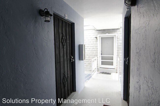 Foto del edificio - 1 br, 1 bath House - 390 W Cocoa Beach Cau...