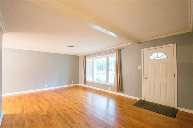 Foto del edificio - 4821 Red Oak Ln
