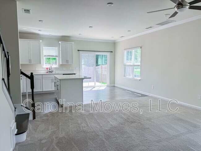 Foto del edificio - 2 Willomere Wy