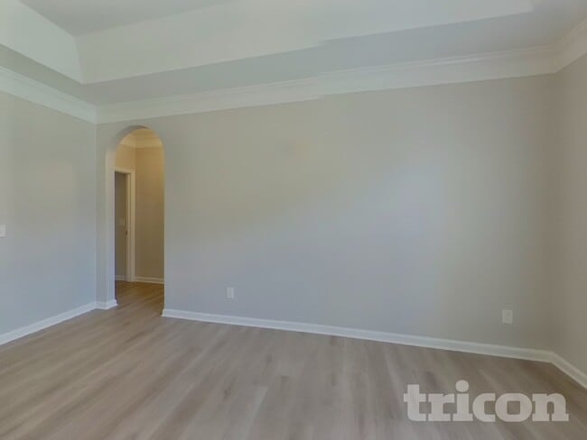 Building Photo - 203 Manor View Ct