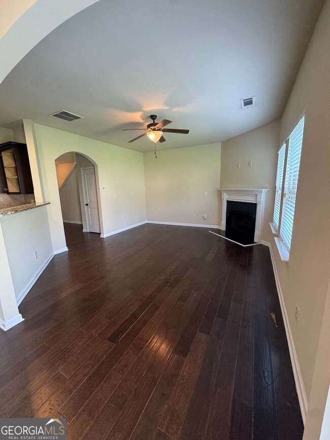 Foto del edificio - 2275 Morgan Farm Dr