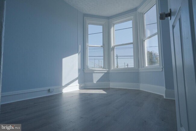 Foto del edificio - 4529 Greene St