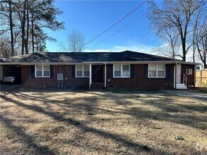 Building Photo - 259 Palms Ln SW
