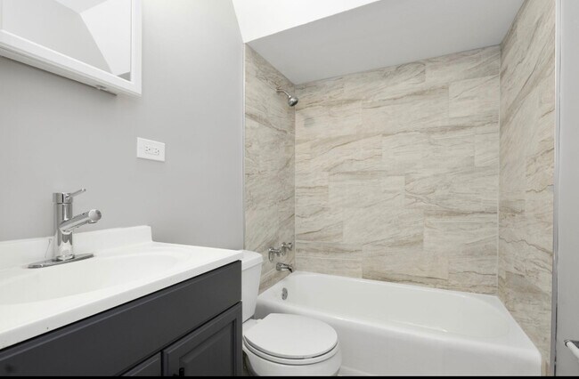 Building Photo - 3941 W 63rd St