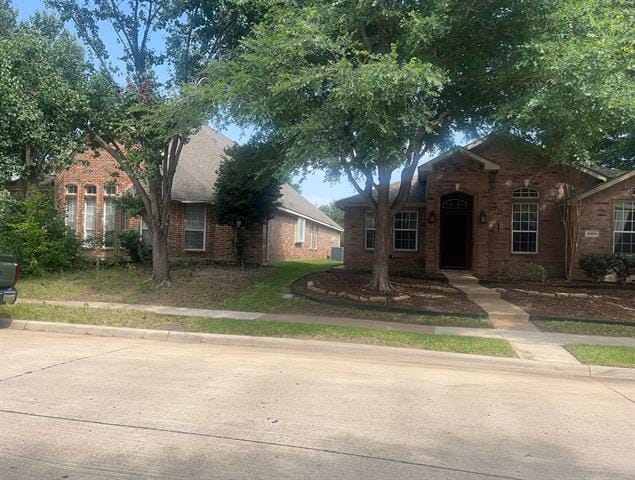 Building Photo - 6304 Fall River Dr
