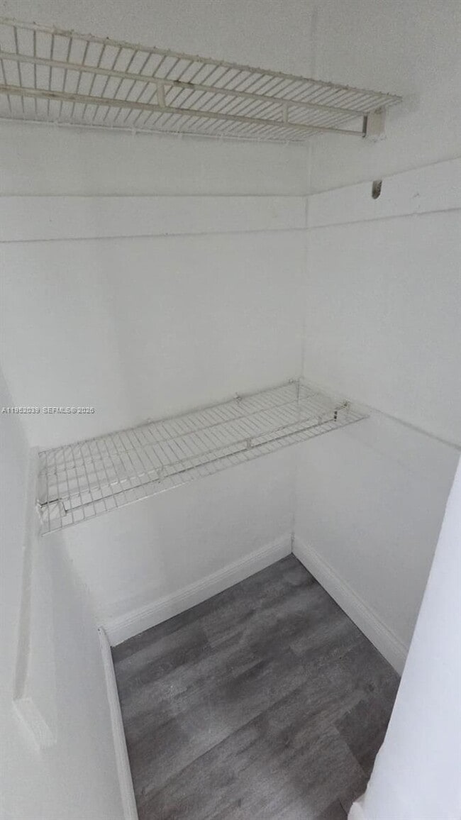 Foto del edificio - 855 NW 3rd Terrace