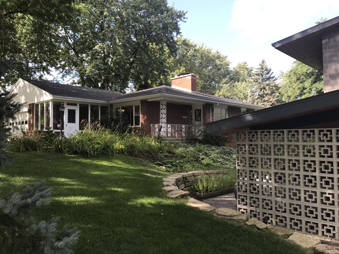 318 S Midvale Blvd, Madison, WI 53705 House Rental in Madison, WI