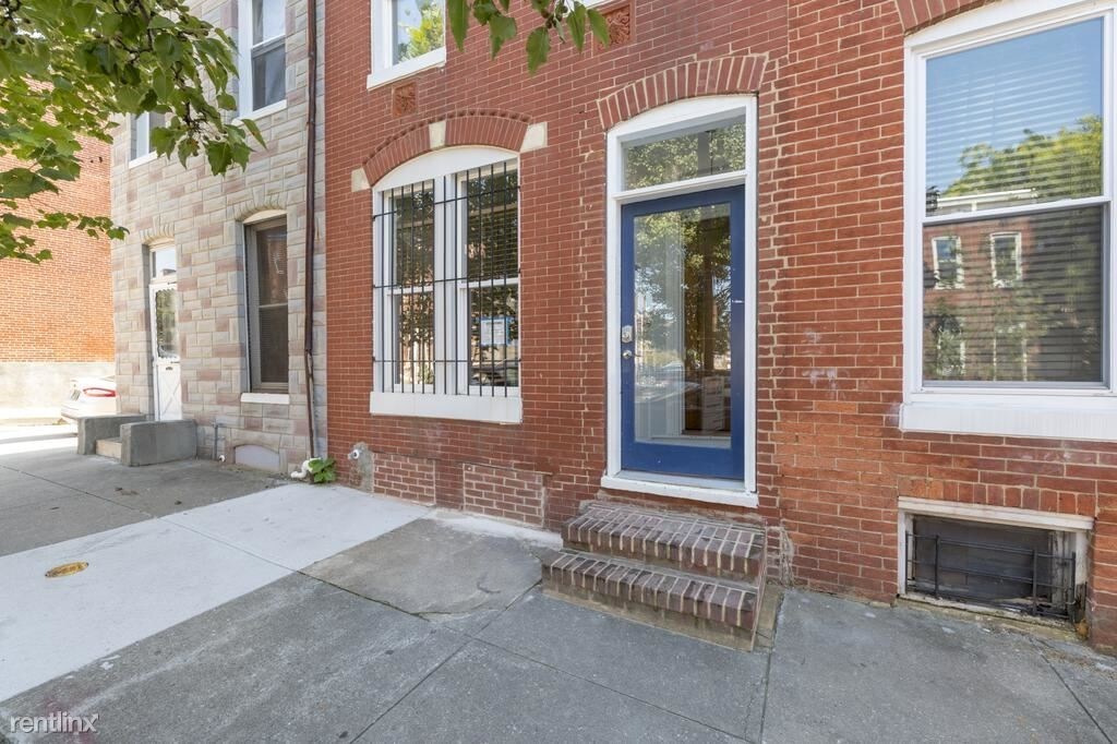 Primary Photo - 891 W Lombard St