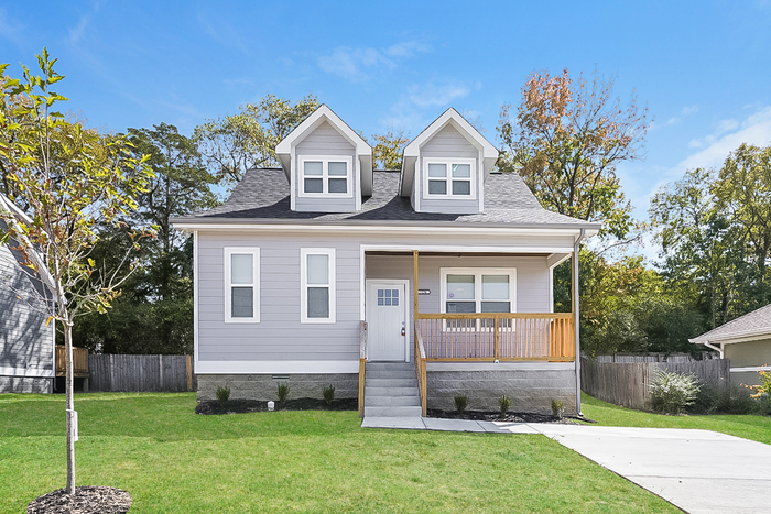 Primary Photo - Charming 3-Bedroom Home in Lanier Park