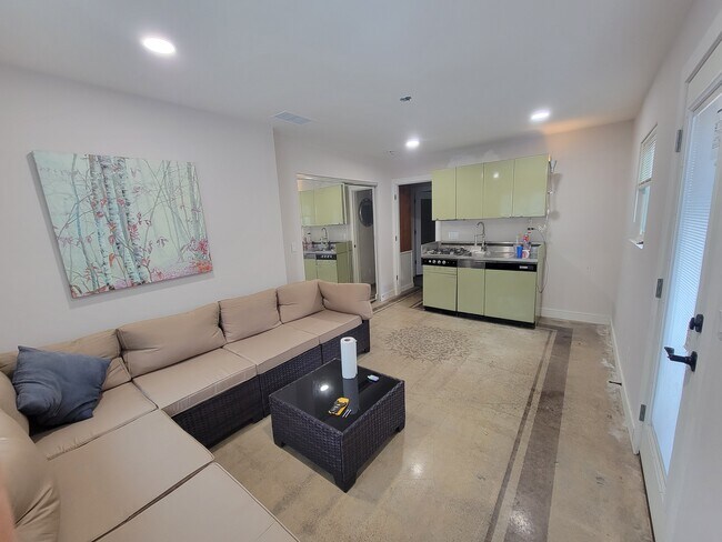 Foto del edificio - 20354 Laguna Canyon Rd