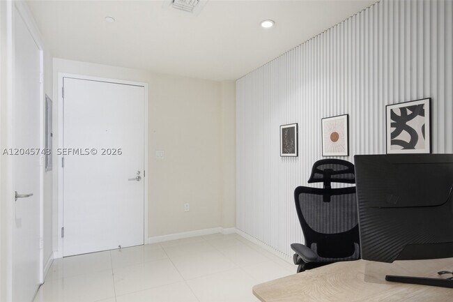 Foto del edificio - 1300 S Miami Ave