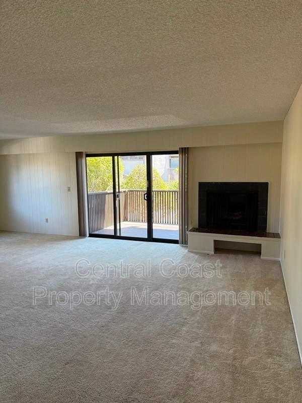 Building Photo - 1360 Josselyn Canyon Rd