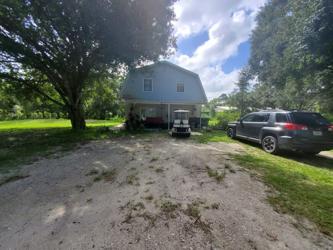 Building Photo - 3876 Devine Rd