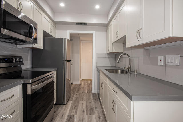 Foto principal - 355 S Madison Ave