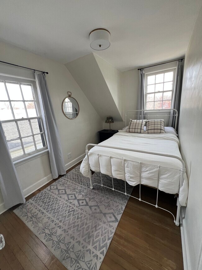 Building Photo - 3044 Brookside Parkway North Dr